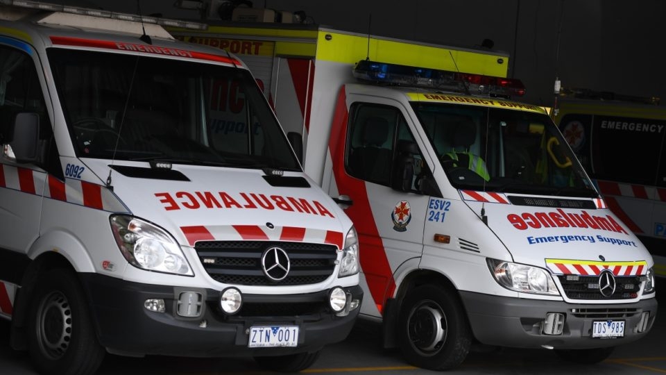 1523868335-ambulance-victoria-960x540.jpg