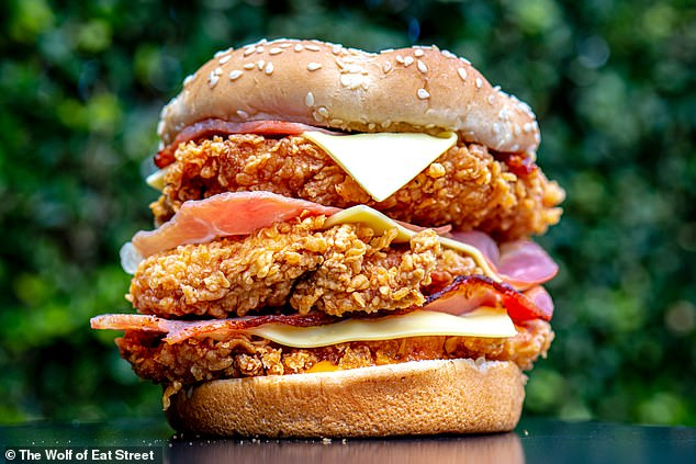 15762436-7223571-KFC_Australia_has_launched_its_new_biggest_ever_burger_called_Th-a-65_1562573300518.jpg