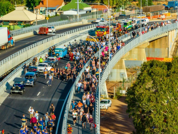 南澳一座耗资2亿澳元的新桥首次通车！-2.jpg