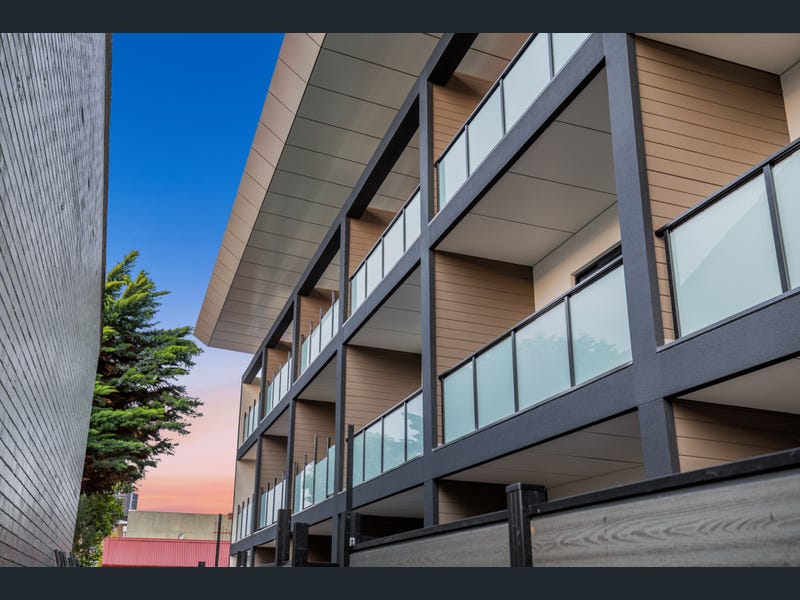 【AUTA澳达地产】Adelaide CBD | 全新现房, 精品3层联排别墅-4.jpg
