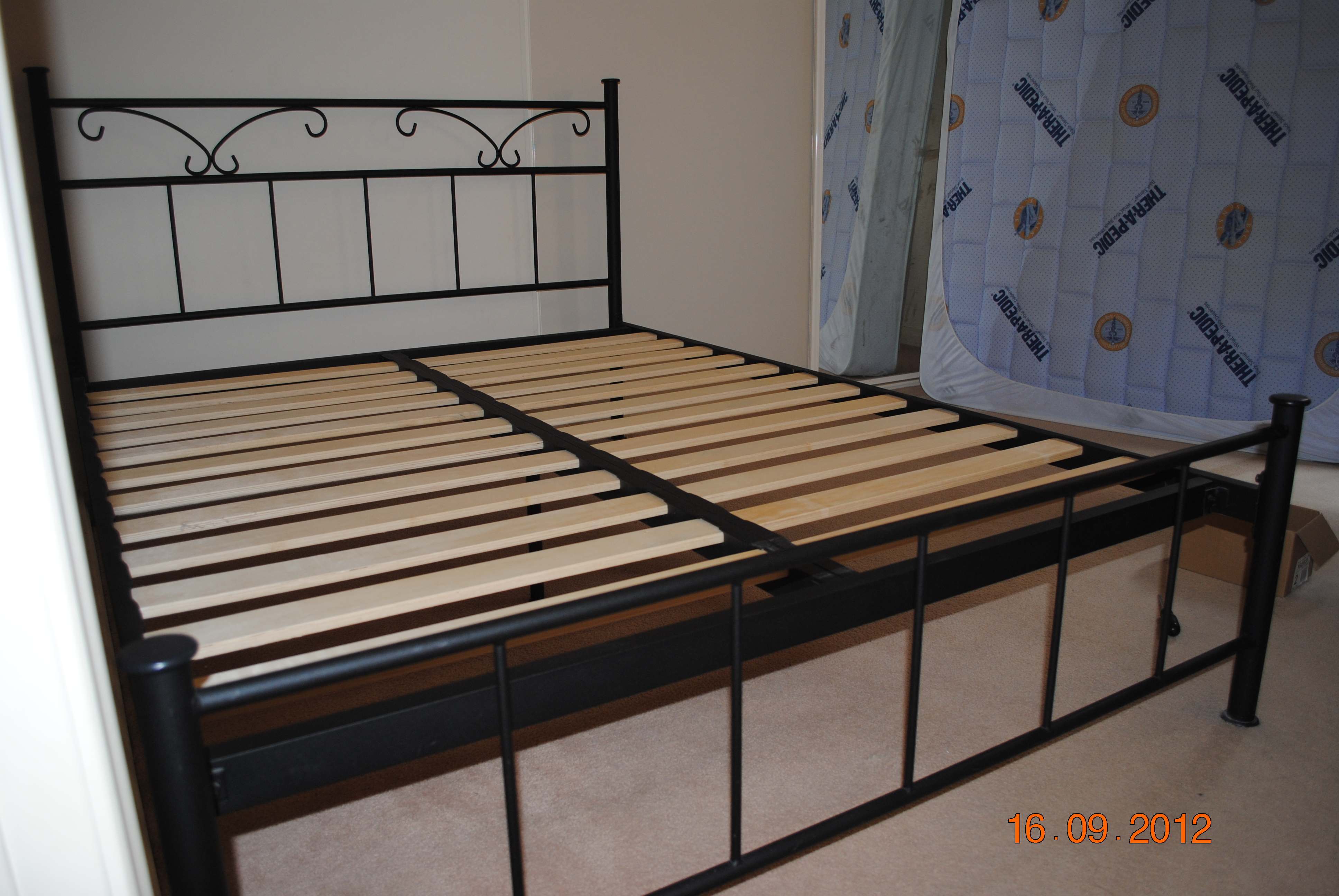 ˫˴(Bed Frame_Double Size) (ͼ) 30$[SOLD]