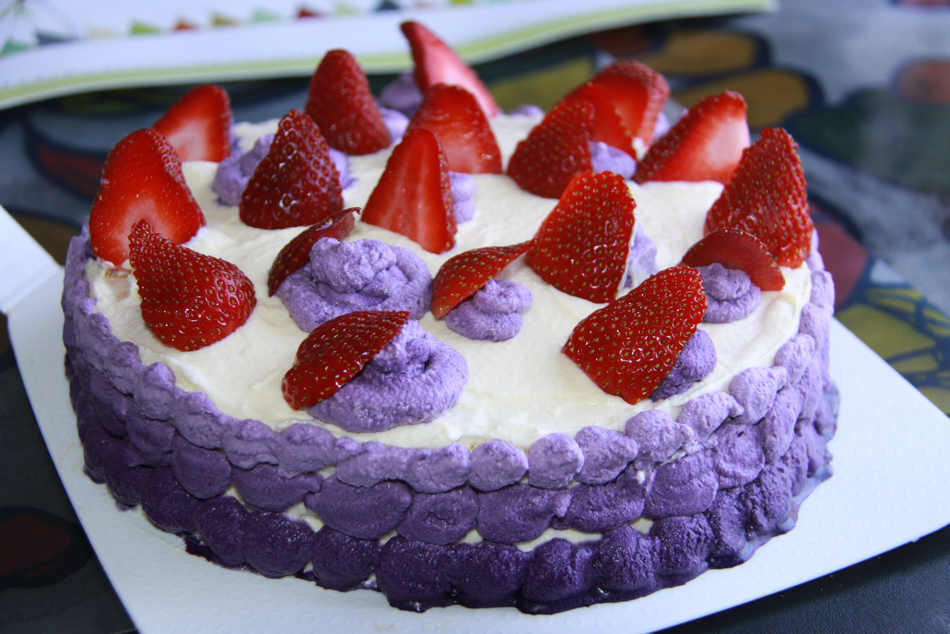 渐变色蛋糕 渐变色蛋糕