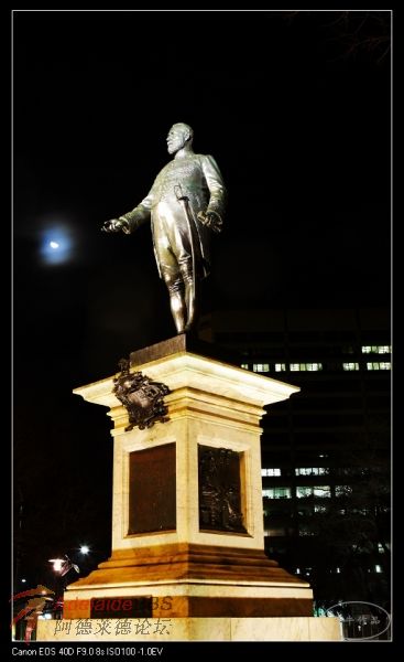 ���е���